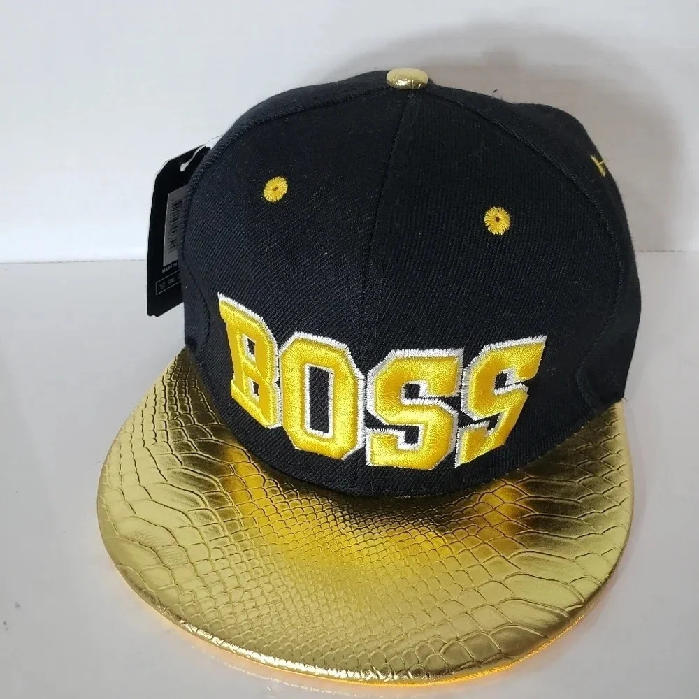 NWT,Boss Black/Gold Metallic Flat Bill Snapback  Mens Ballcap.